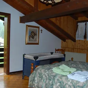 https://la-casa-di-illary.hotelinveneto.com