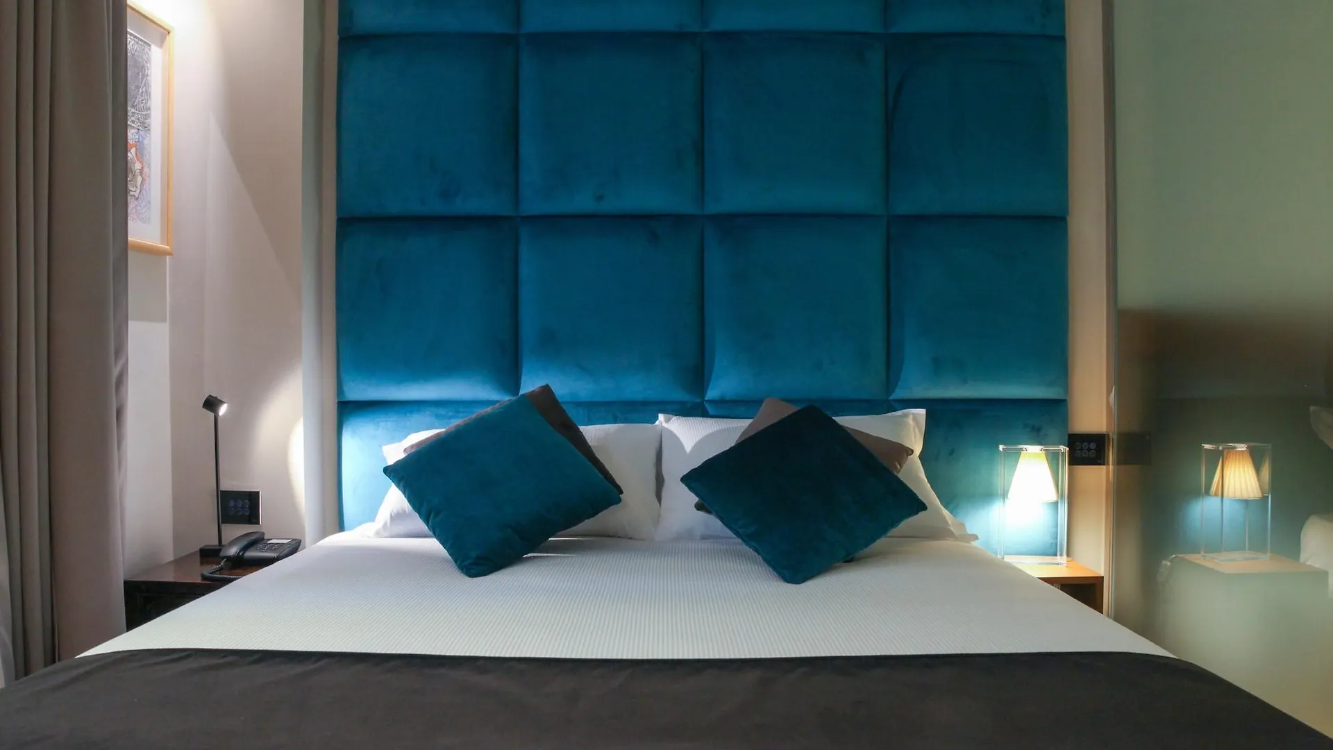 Triviho Hotel Rome Italy