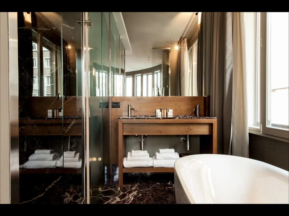 Triviho Hotel Rome Italy
