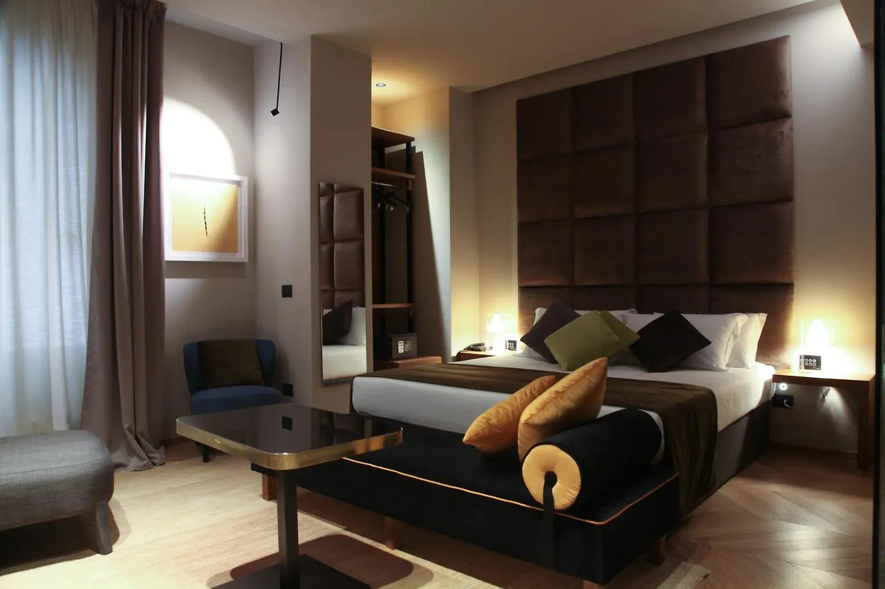 Triviho Hotel Rome Italy